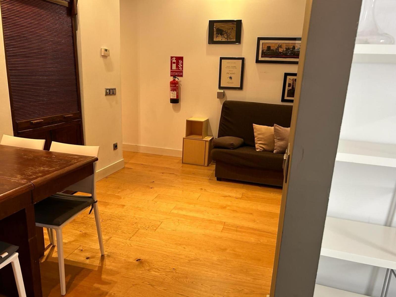 Estudio En Av De America Madrid Ngoại thất bức ảnh